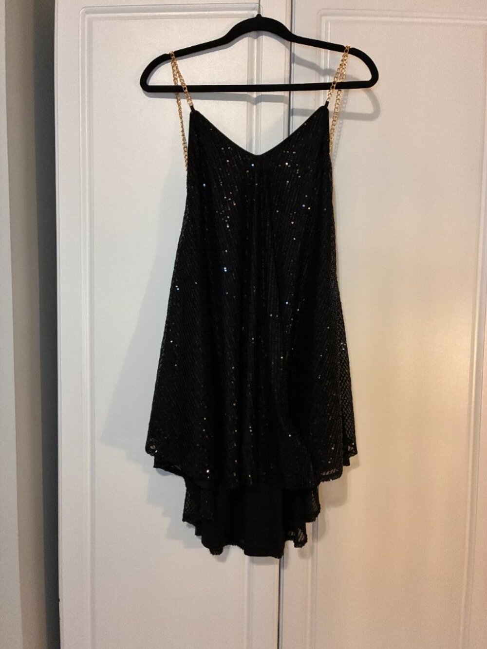 NWT Love & Lemonade Black Sequins Babydoll Mini Dress - backless (M)